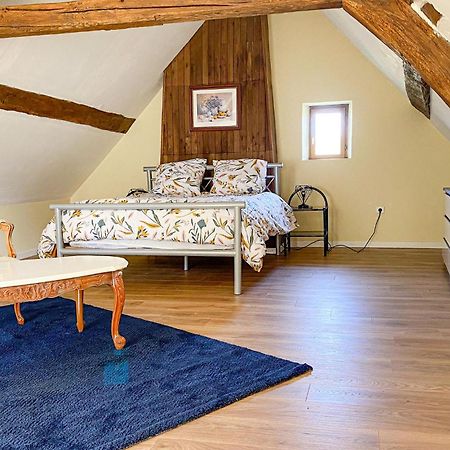 1 Bedroom Nice Home In Saint Martin Le Mault Buitenkant foto
